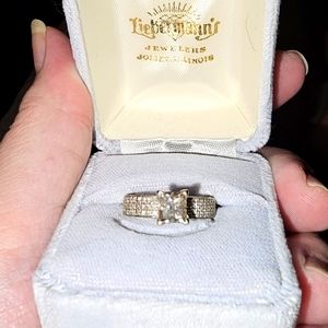 1.32 carat diamond Ring 14k gold